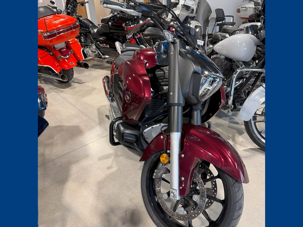 2014 HONDA GL1800