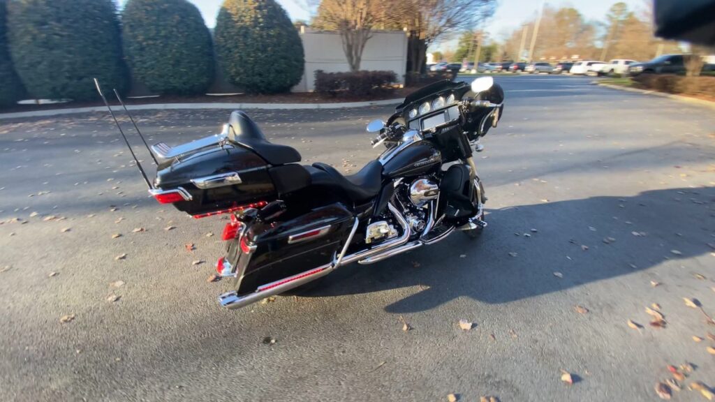 2014 HARLEY-DAVIDSON FLHTK HEAVY WEIGHT