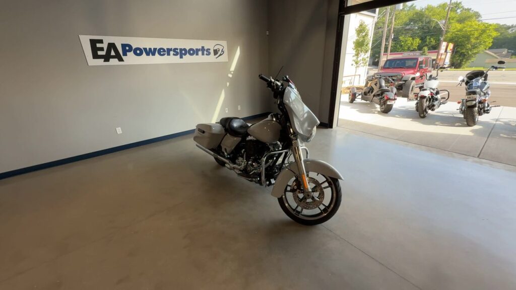 2014 HARLEY-DAVIDSON FLHXS HEAVY WEIGHT