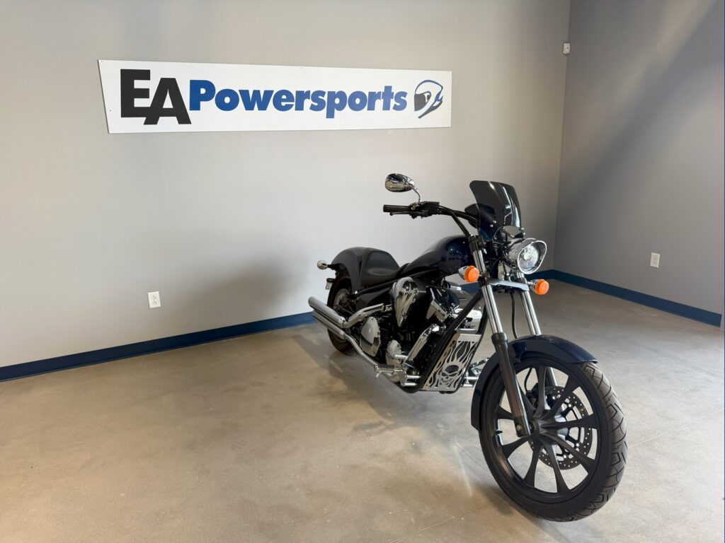 2016 HONDA VT1300CX