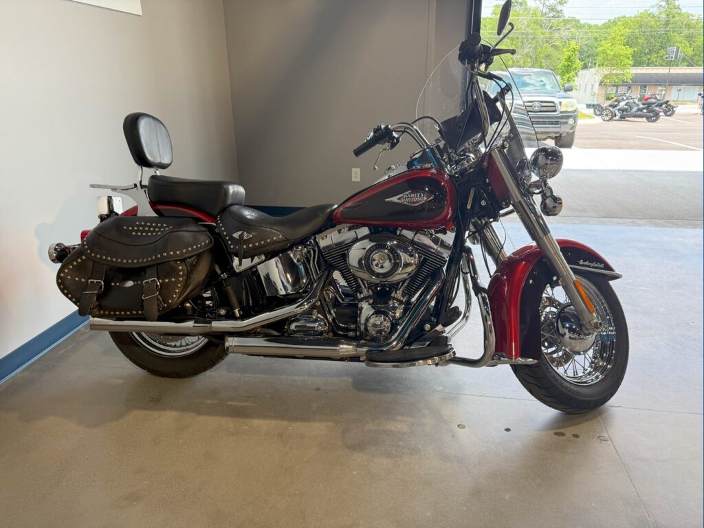 2013 HARLEY-DAVIDSON FLSTC103