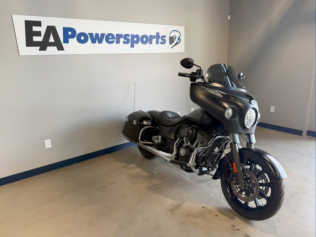 2018 INDIAN CHIEFTAIN DARK HORSE