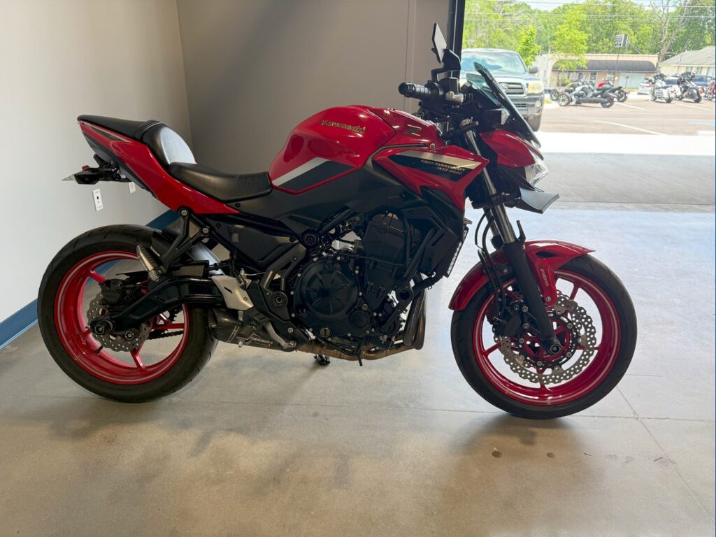 2022 KAWASAKI ER650KNFCL