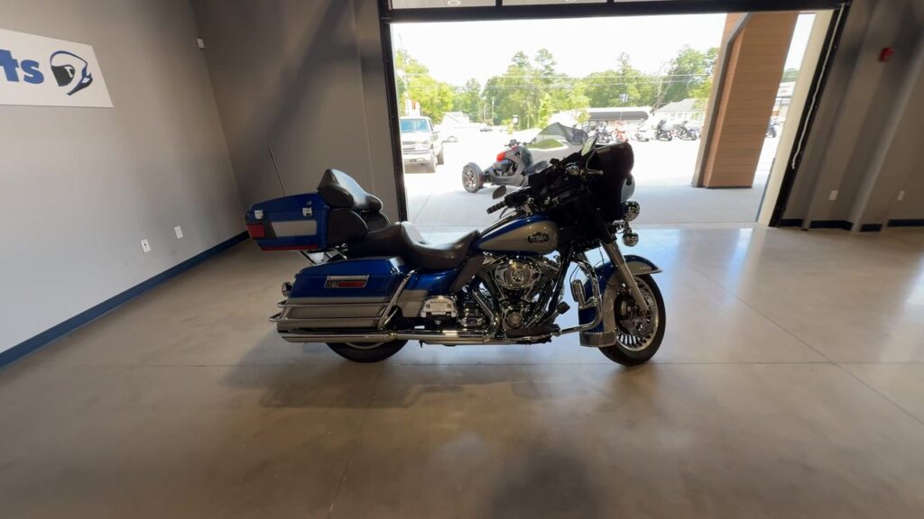 2009 HARLEY-DAVIDSON FLHTCUI HEAVY WEIGHT