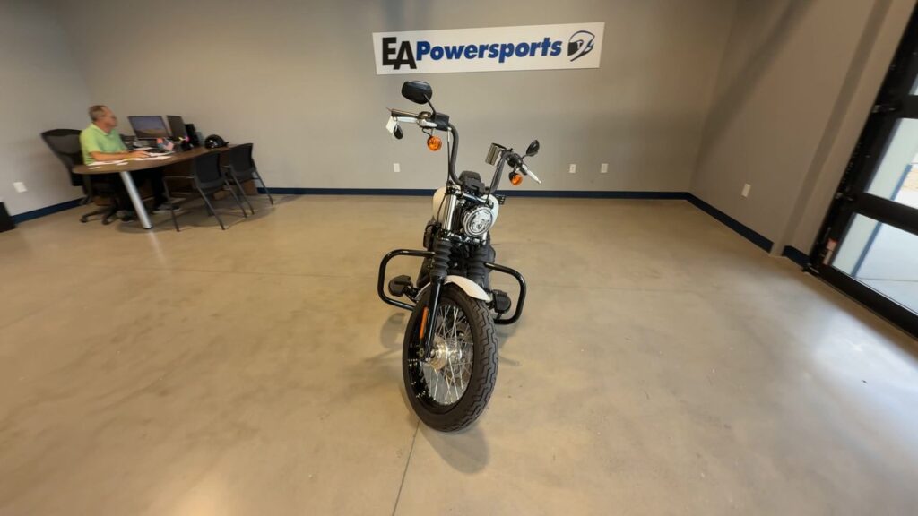 2021 HARLEY-DAVIDSON FXBBS HEAVY WEIGHT