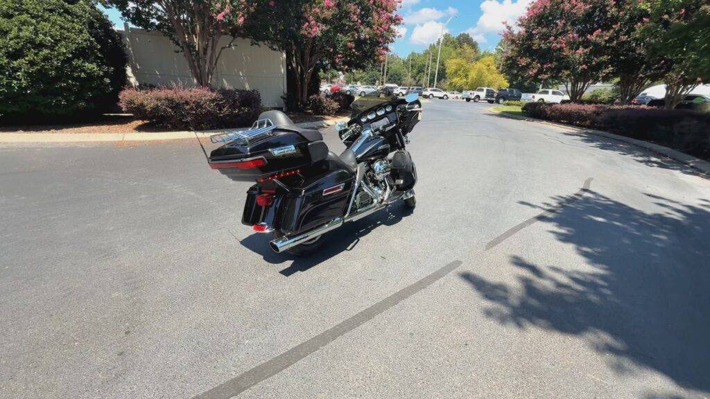2015 HARLEY-DAVIDSON FLHTCUI HEAVY WEIGHT