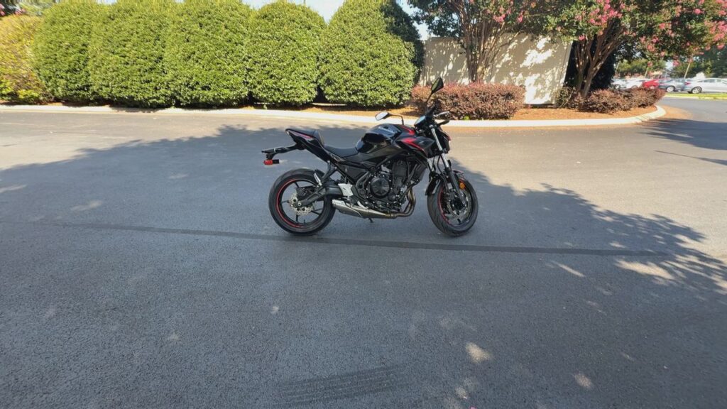2023 KAWASAKI Z650 Standard