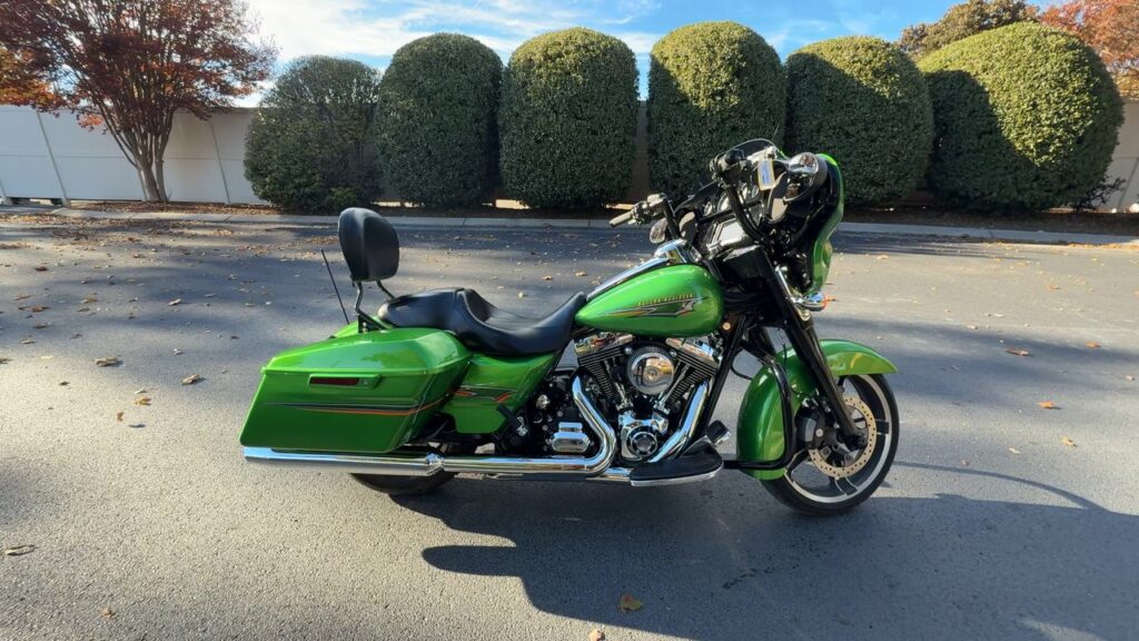 2015 HARLEY-DAVIDSON FLHXS HEAVY WEIGHT