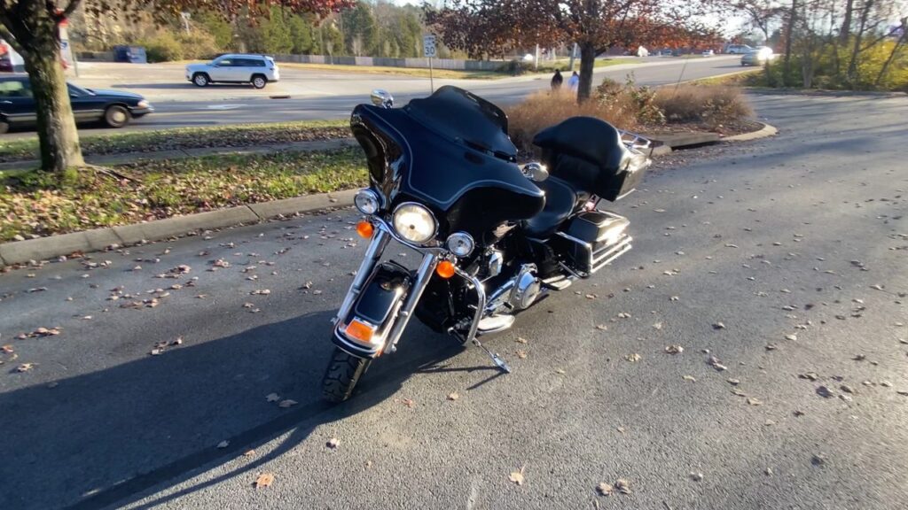 2013 HARLEY-DAVIDSON FLHTCI Classic