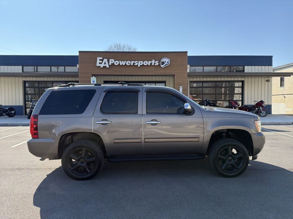 2012 CHEVROLET TAHOE LT