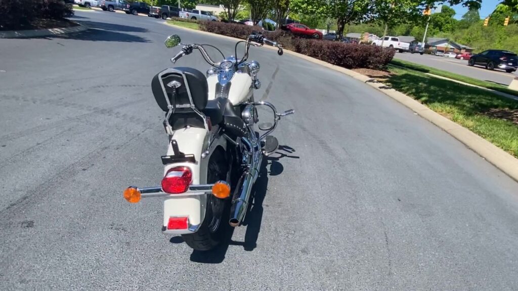 2015 HARLEY-DAVIDSON FLSTC103 Heritage Softail Classic