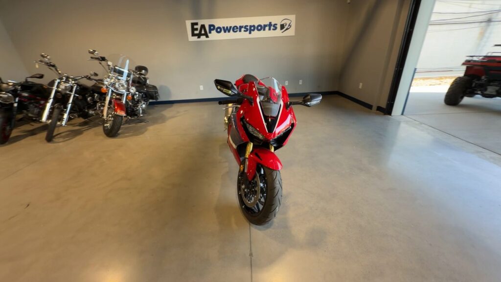 2024 HONDA CBR1000RR NA