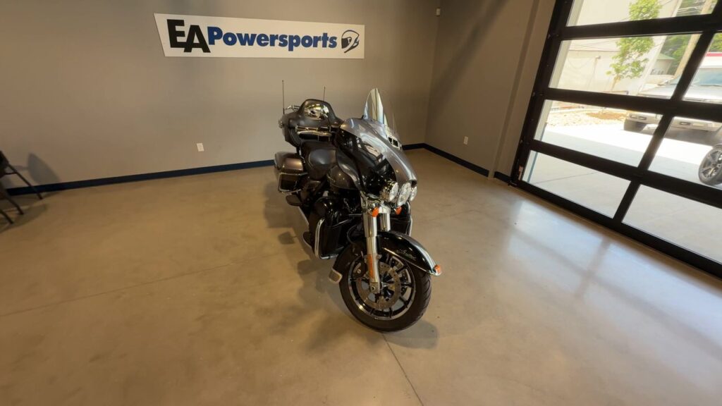 2014 HARLEY-DAVIDSON FLHTK HEAVY WEIGHT