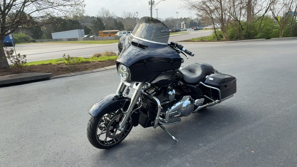 2019 HARLEY-DAVIDSON FLHX HEAVY WEIGHT