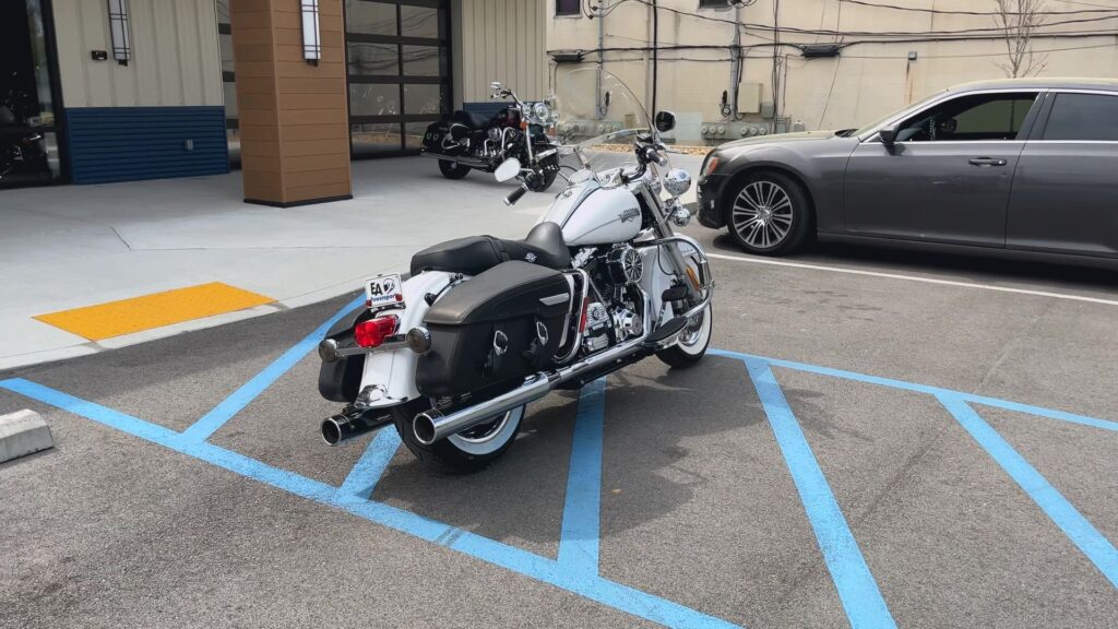 2012 HARLEY-DAVIDSON FLHRCI HEAVY WEIGHT