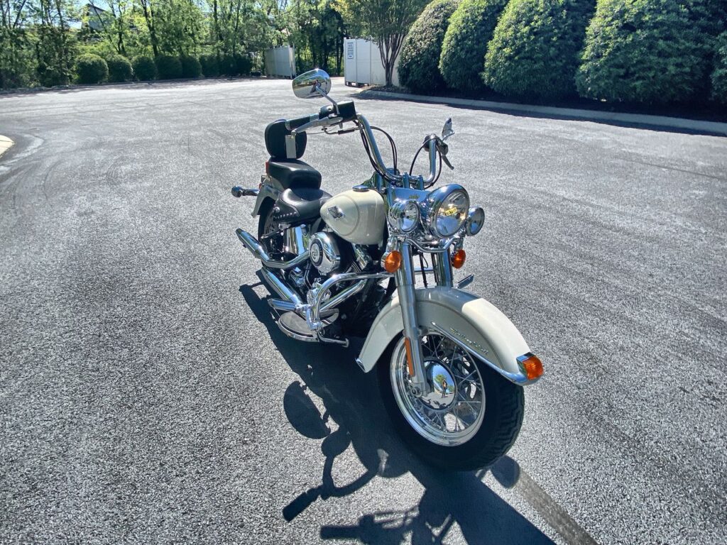 2015 HARLEY-DAVIDSON FLSTC103 Heritage Softail Classic