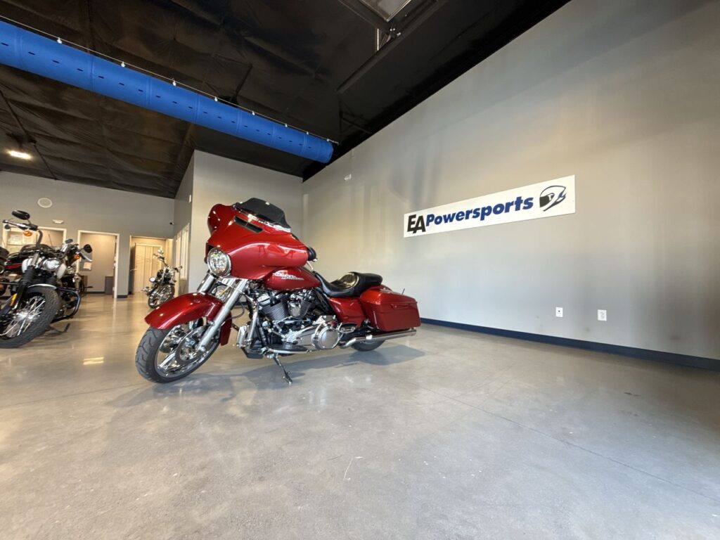 2018 HARLEY-DAVIDSON FLHX HEAVY WEIGHT