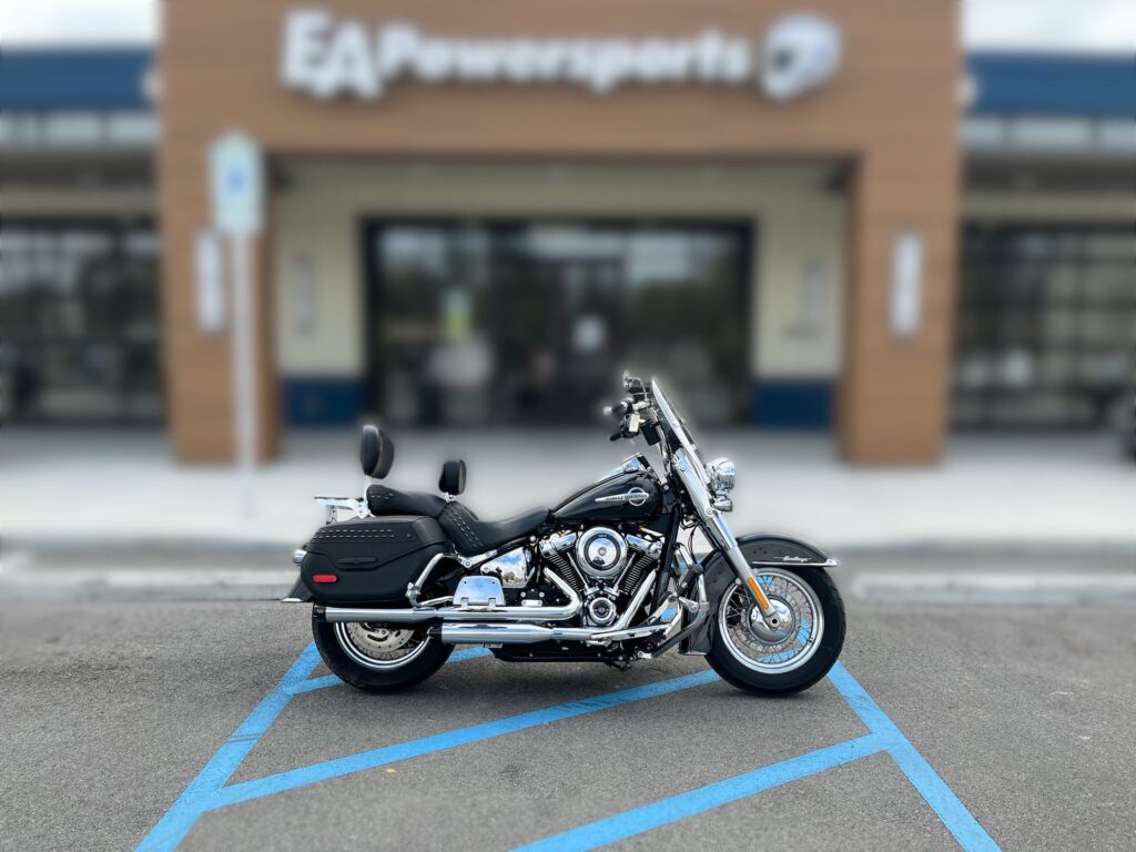 2020 HARLEY-DAVIDSON FLHC HEAVY WEIGHT