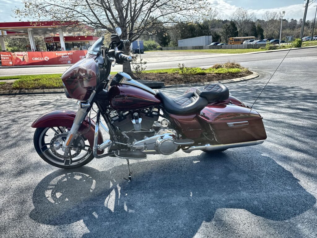 2017 HARLEY-DAVIDSON FLHXS HEAVY WEIGHT