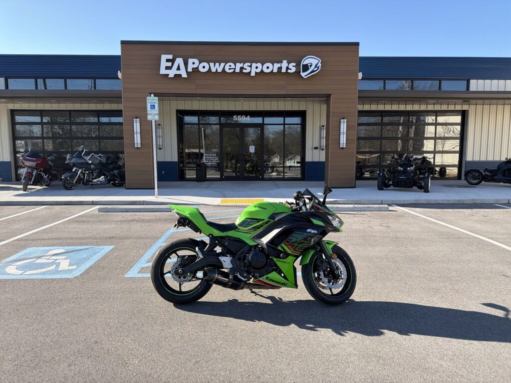 2023 KAWASAKI NINJA Sportbike