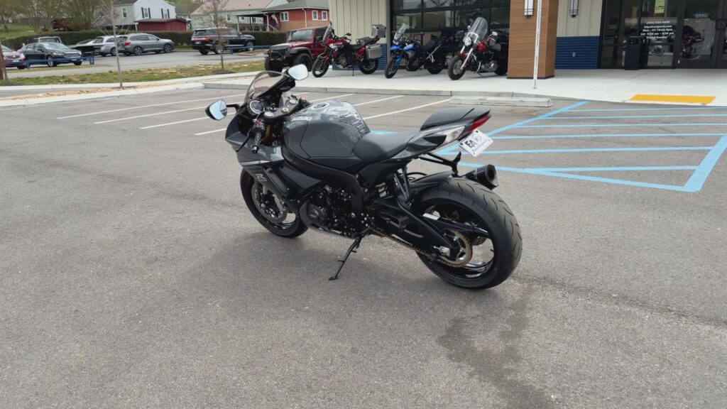 2025 SUZUKI GSX-R750 NA