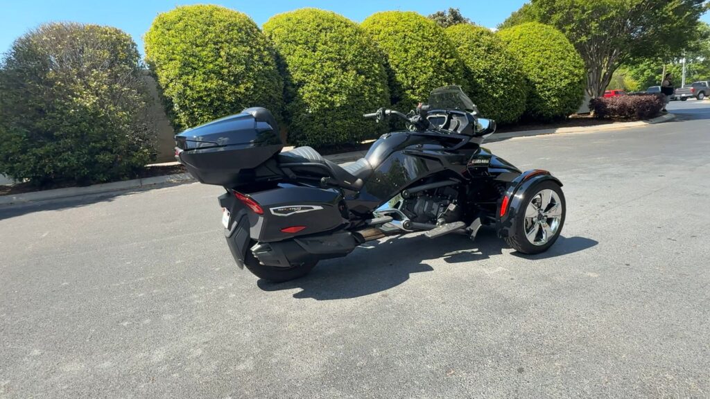 2022 CAN-AM SPYDER NA