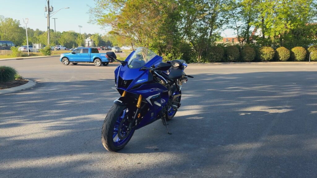 2025 YAMAHA YZF-R7 MC