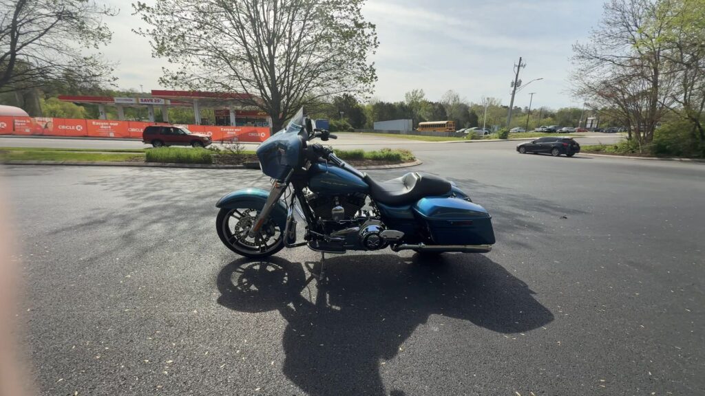 2014 HARLEY-DAVIDSON FLHX HEAVY WEIGHT