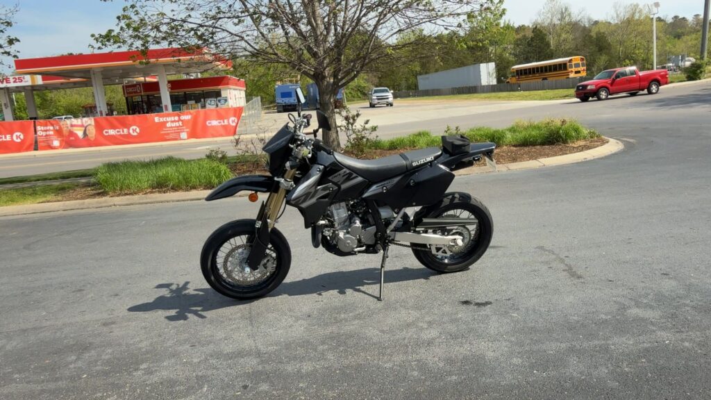 2024 SUZUKI DR-Z400SM NA