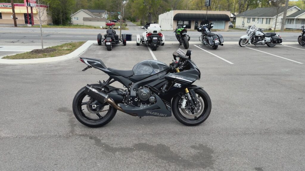 2025 SUZUKI GSX-R750 NA