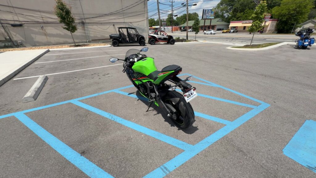 2023 KAWASAKI NINJA ZX-6R Sportbike