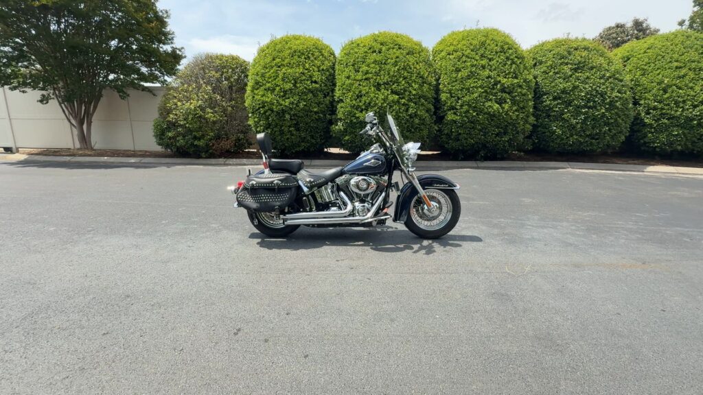 2013 HARLEY-DAVIDSON FLSTC103 HEAVY WEIGHT