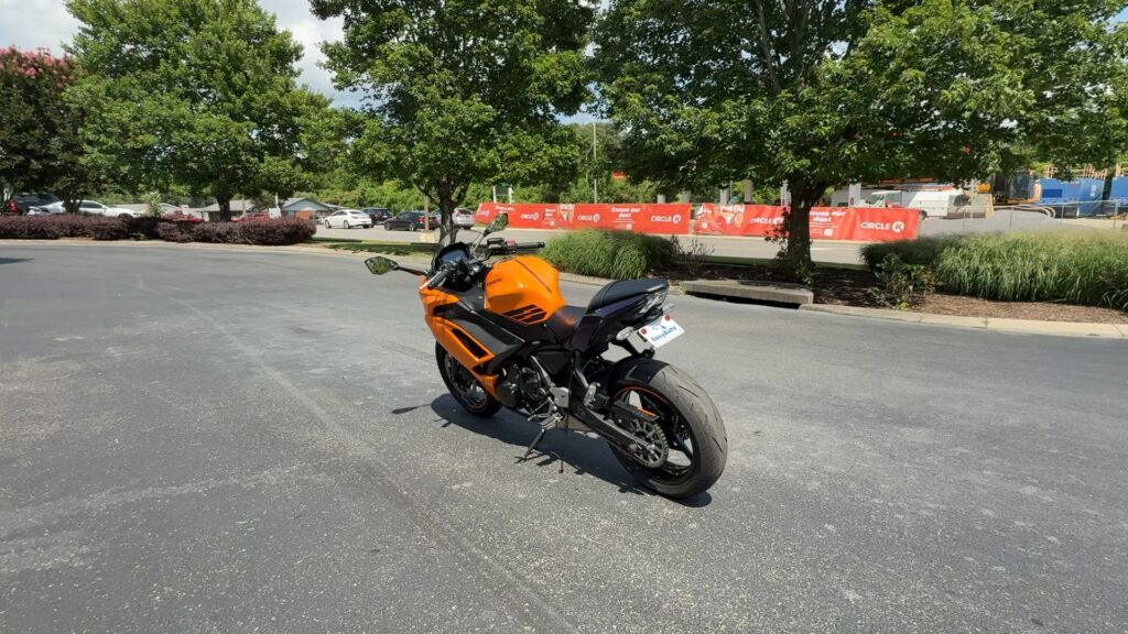 2025 KAWASAKI NINJA MC
