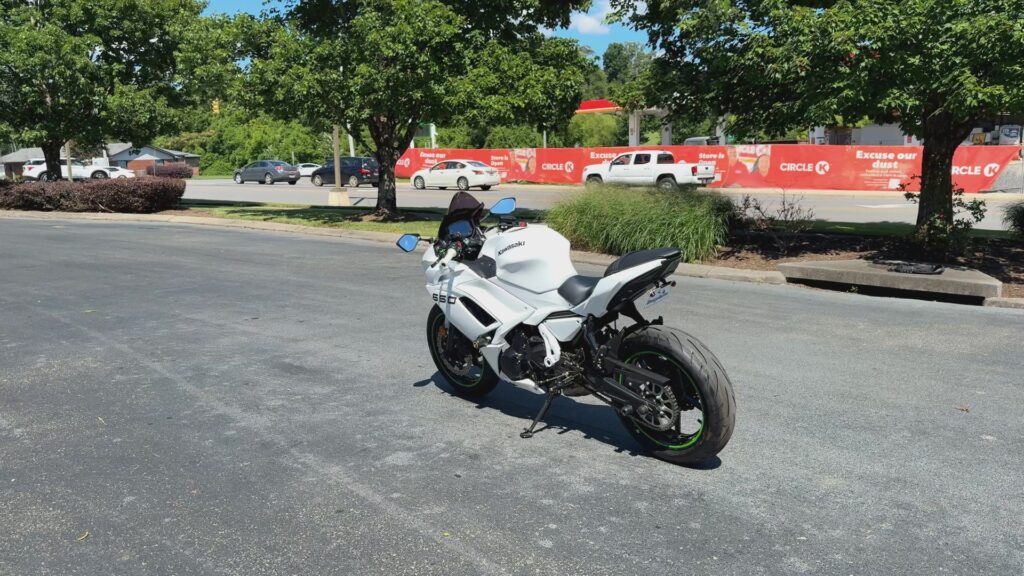 2022 KAWASAKI NINJA 650 Sportbike