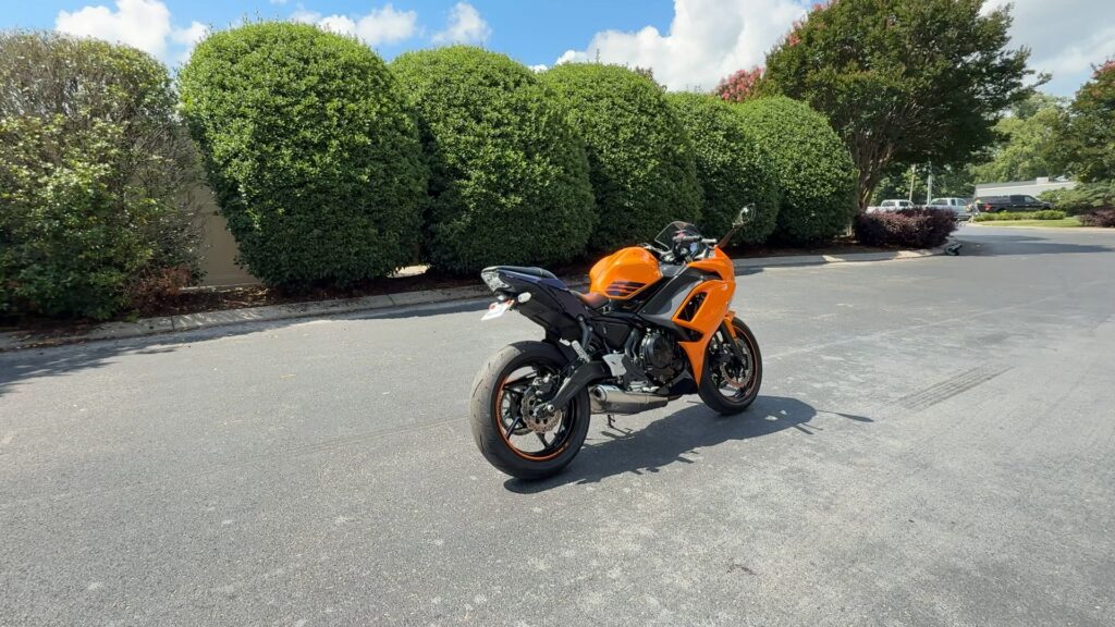 2025 KAWASAKI NINJA MC