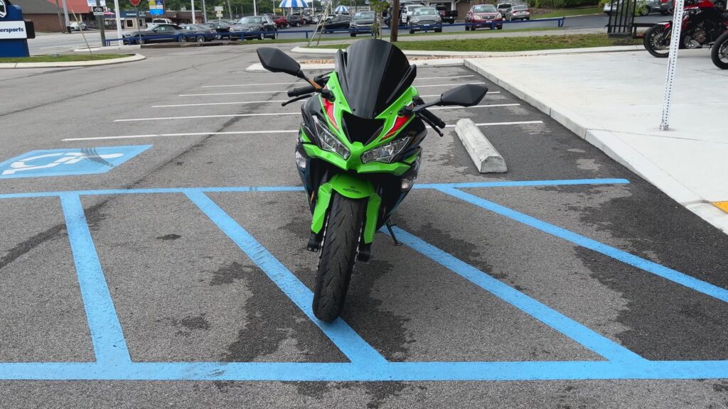 2023 KAWASAKI NINJA ZX-6R Sportbike