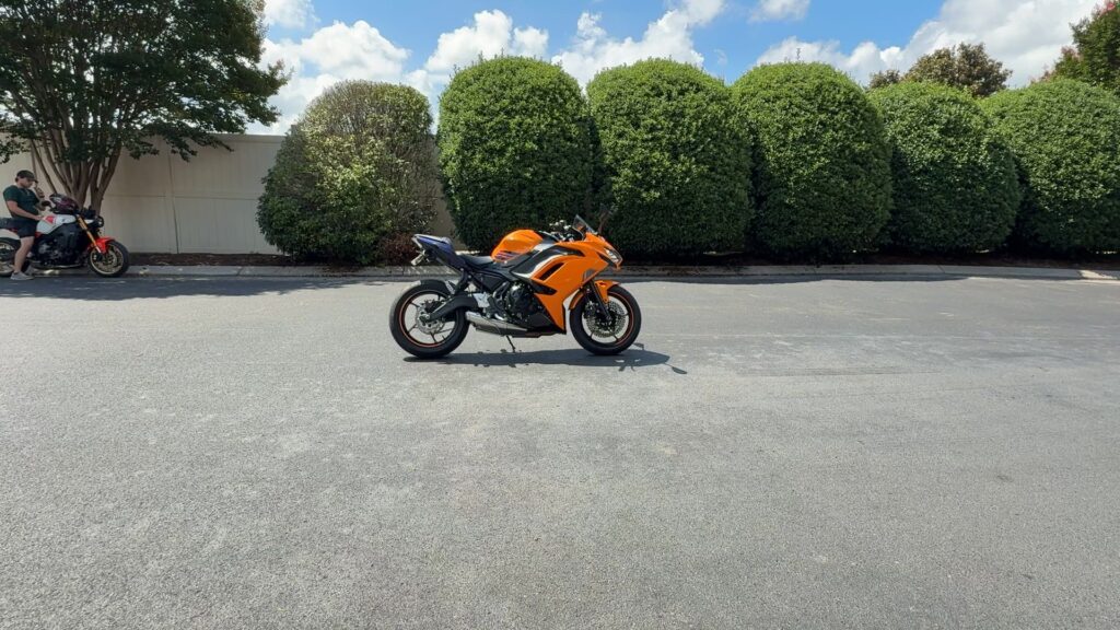 2025 KAWASAKI NINJA MC