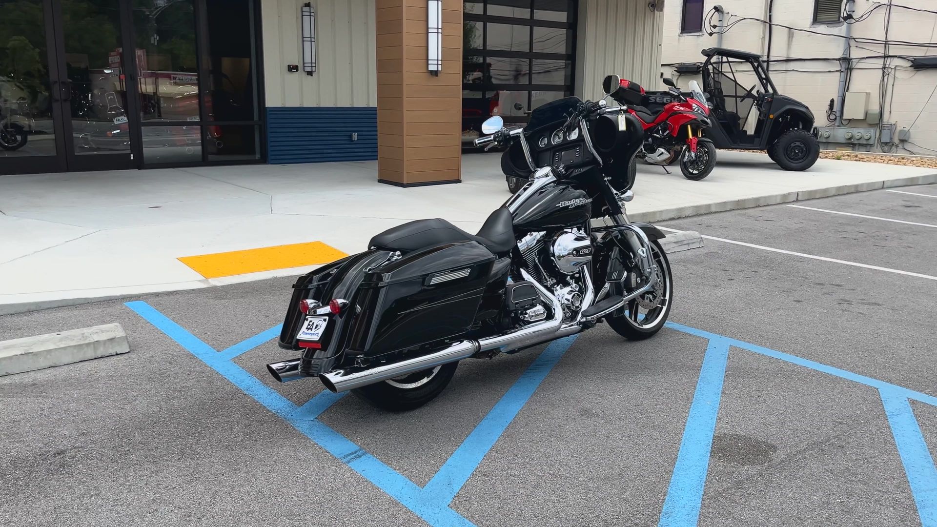 EA Powersports