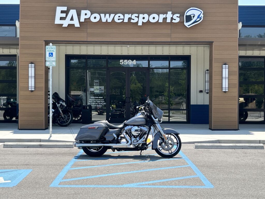 2014 HARLEY-DAVIDSON FLHXS HEAVY WEIGHT