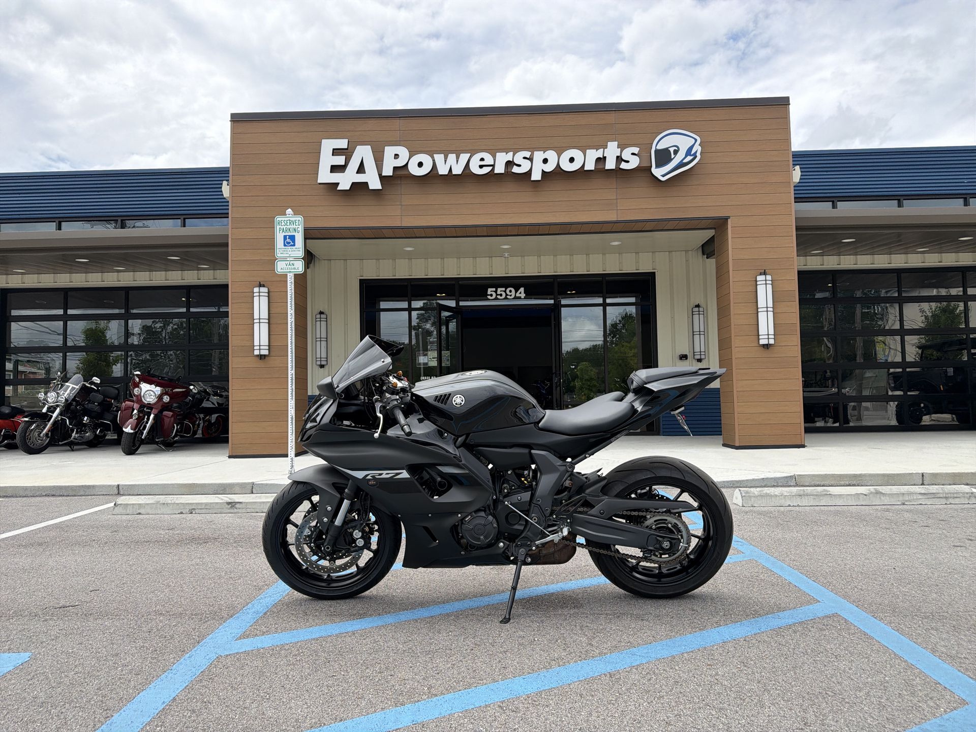 EA Powersports