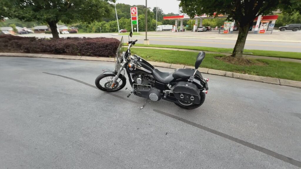 2015 HARLEY-DAVIDSON FXDWG HEAVY WEIGHT