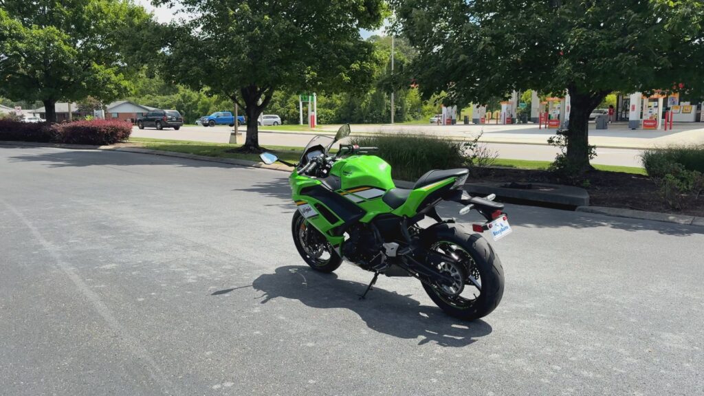 2025 KAWASAKI NINJA MC