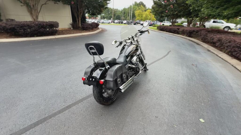 2015 HARLEY-DAVIDSON FXDWG HEAVY WEIGHT