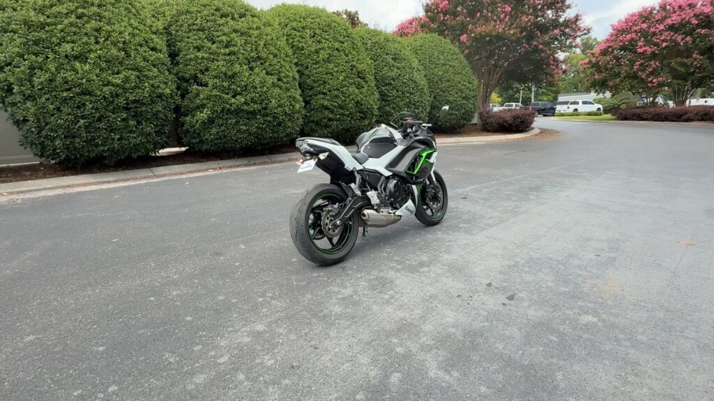 2022 KAWASAKI NINJA 650 Sportbike