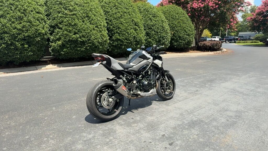 2025 KAWASAKI Z900 Standard