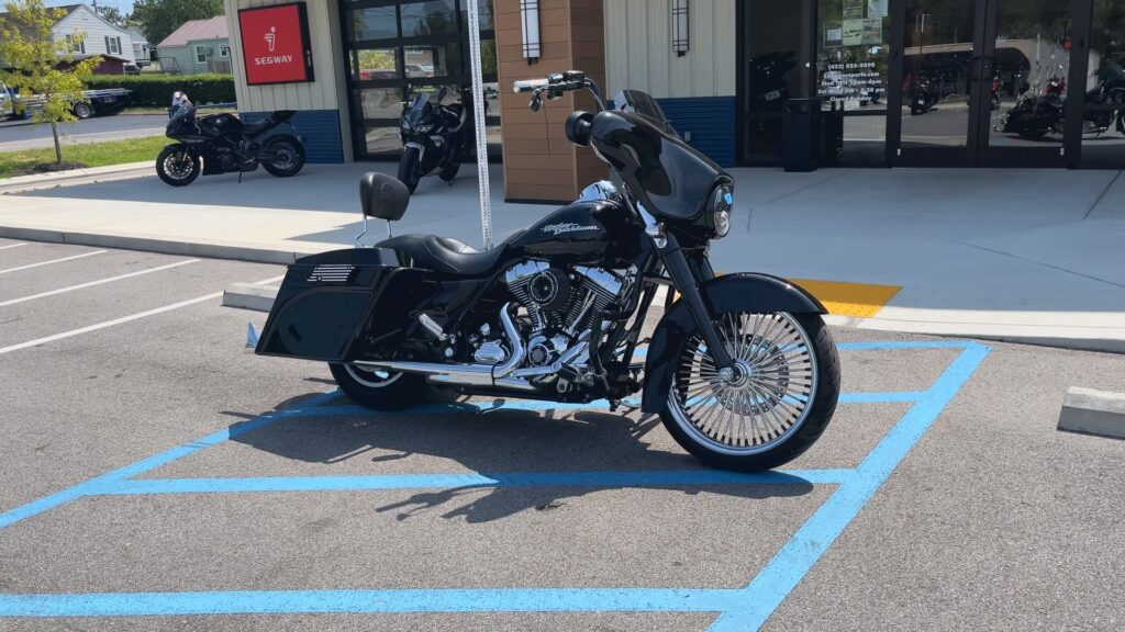2009 HARLEY-DAVIDSON FLHX HEAVY WEIGHT