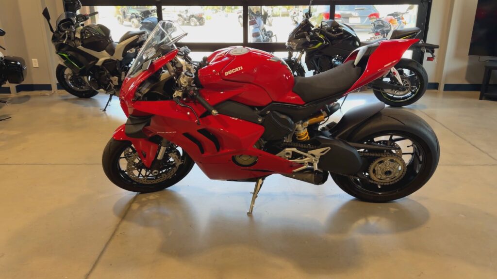 2021 DUCATI PANIGALE V4 SPORT