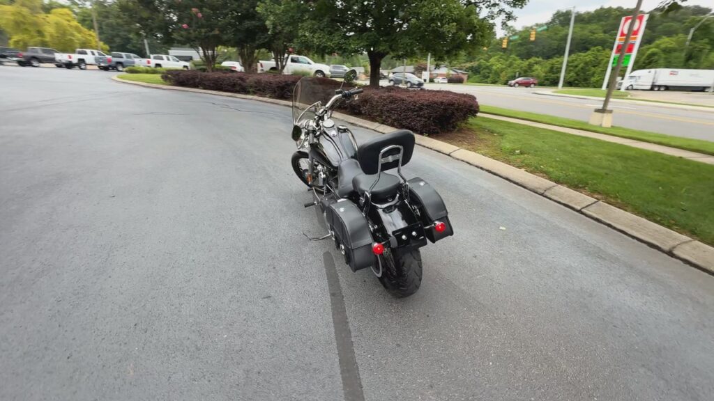 2015 HARLEY-DAVIDSON FXDWG HEAVY WEIGHT