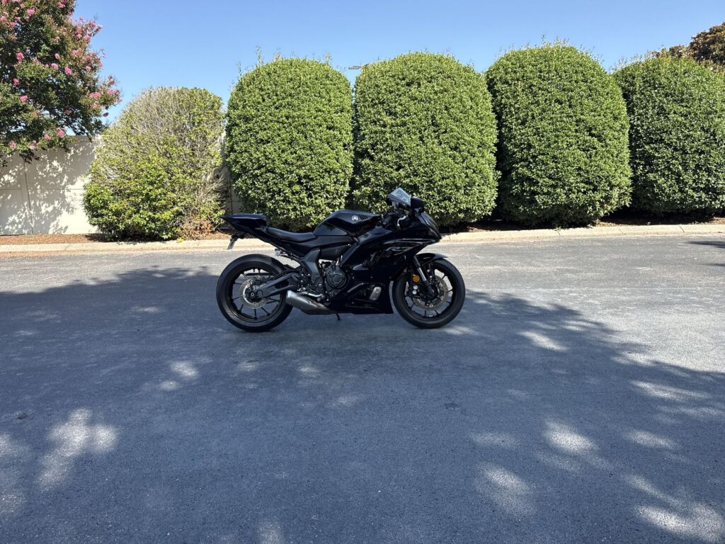 2023 YAMAHA YZF-R7 MC