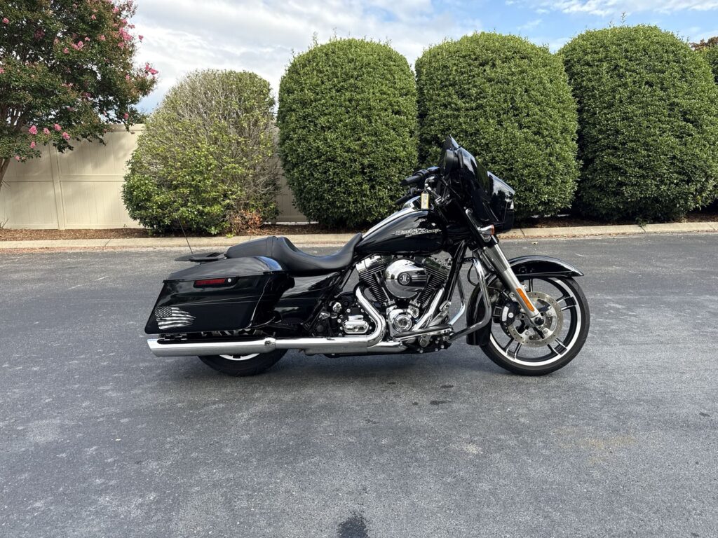 2015 HARLEY-DAVIDSON FLHXS HEAVY WEIGHT